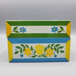 Vintage Syndicate Floral Metal Tin Box With Hinged Lid 3.5" x 5.25" x 3.25"